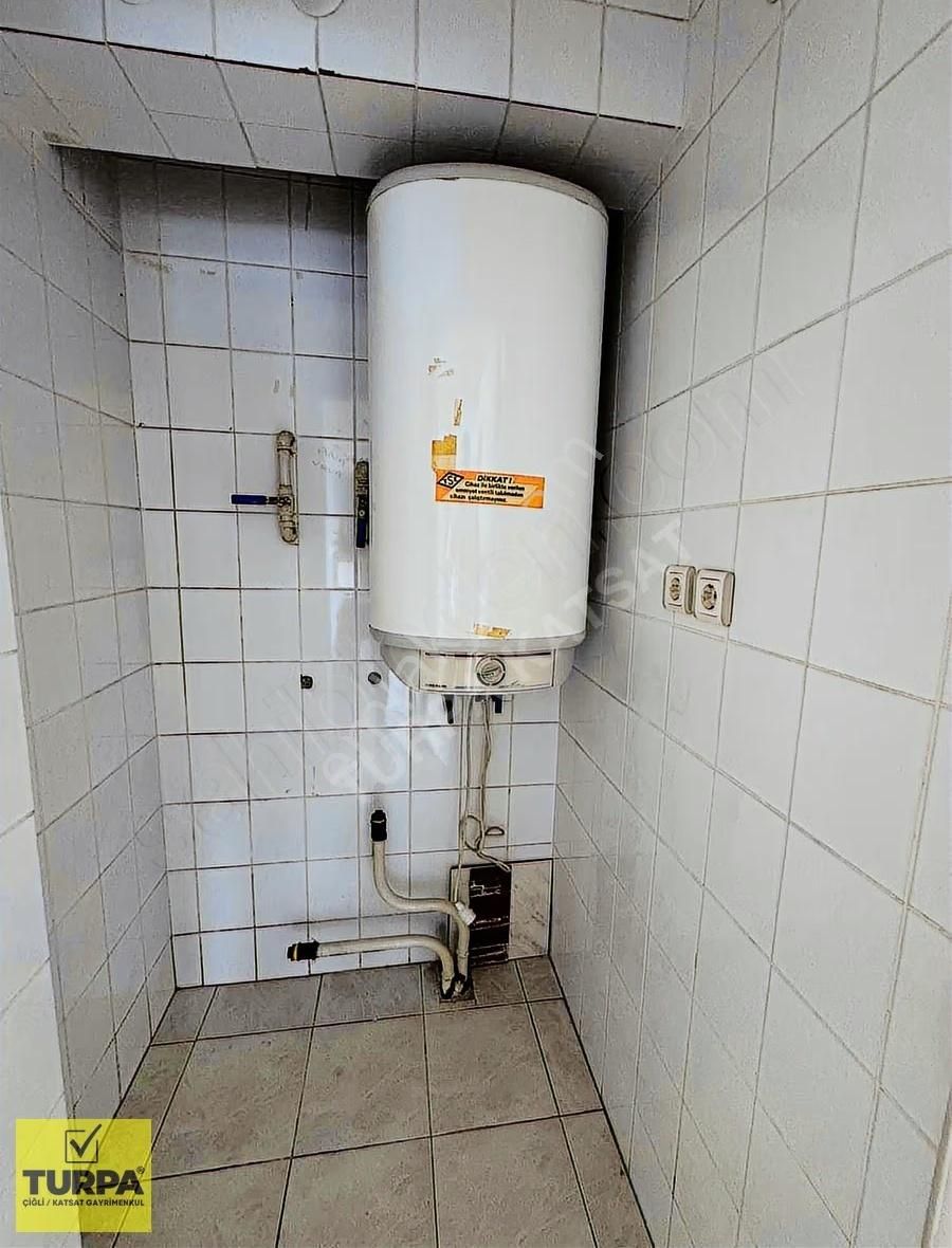 Bostanlı Akbank Sokağı Girişinde 3+1 Boş Daire - Görsel 11