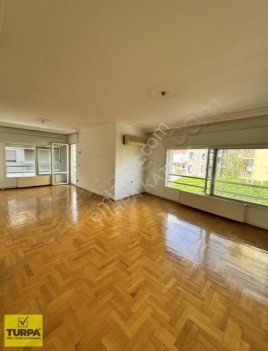 Bostanlı Akbank Sokağı Girişinde 3+1 Boş Daire - Görsel 3