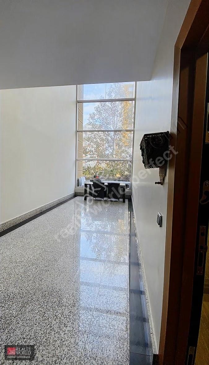 *realty World*büyükçekmece De Satılık Lüks Daire - Görsel 22