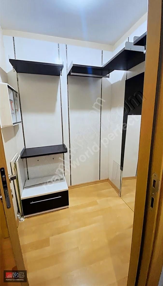 *realty World*büyükçekmece De Satılık Lüks Daire - Görsel 29