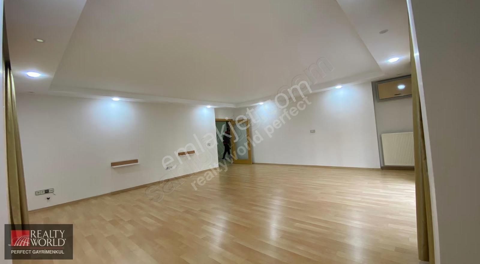 *realty World*büyükçekmece De Satılık Lüks Daire - Görsel 5