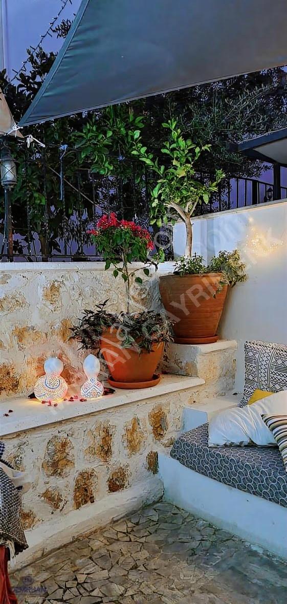 Kalkan Merkezde Bahçeli 3 Yatak Odalı Daire - Görsel 20