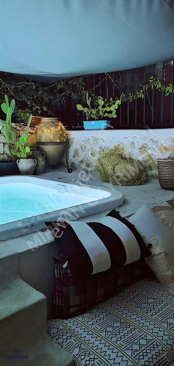 Kalkan Merkezde Bahçeli 3 Yatak Odalı Daire - Görsel 15