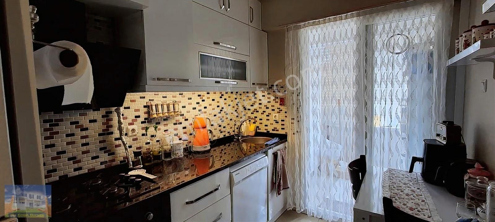 İzmir Konak Göztepe Mahallesinde Satılık 3+1 Daire - Görsel 15