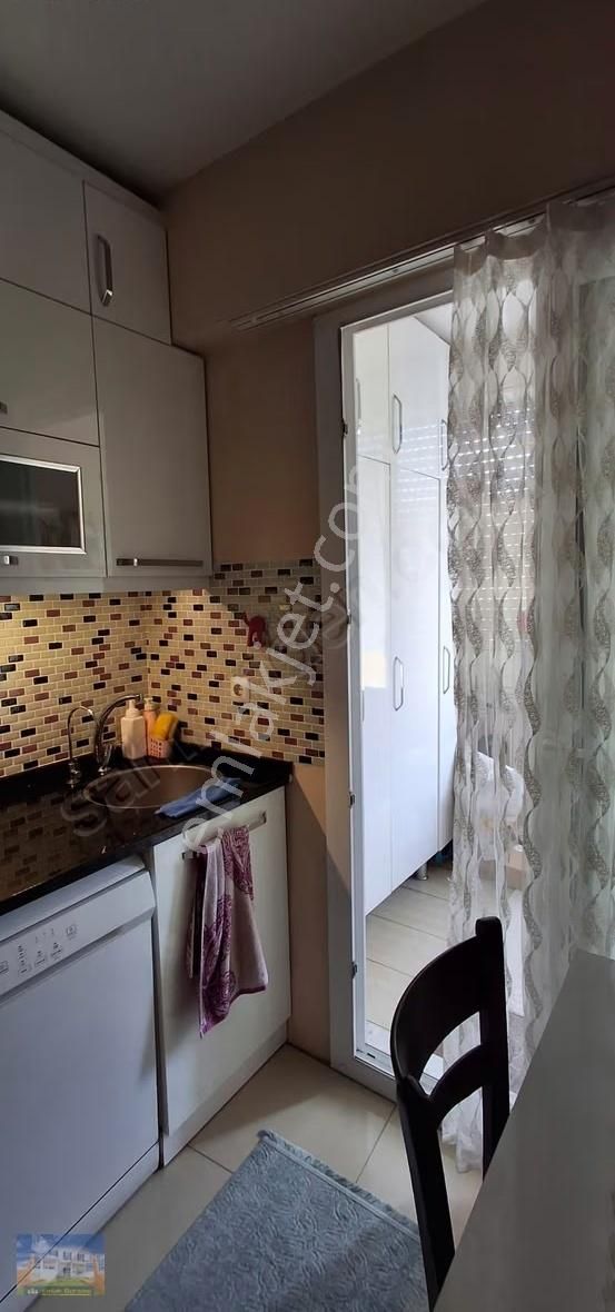 İzmir Konak Göztepe Mahallesinde Satılık 3+1 Daire - Görsel 8