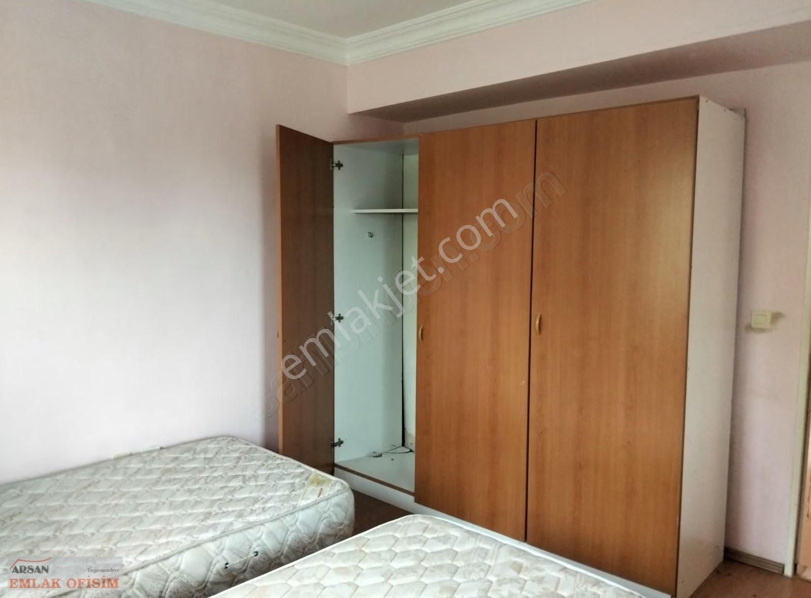 Deniz Manzaralı Satılık Yüksek Zemin Kat Kalıcı Konut 3+1 100 M2 - Görsel 22