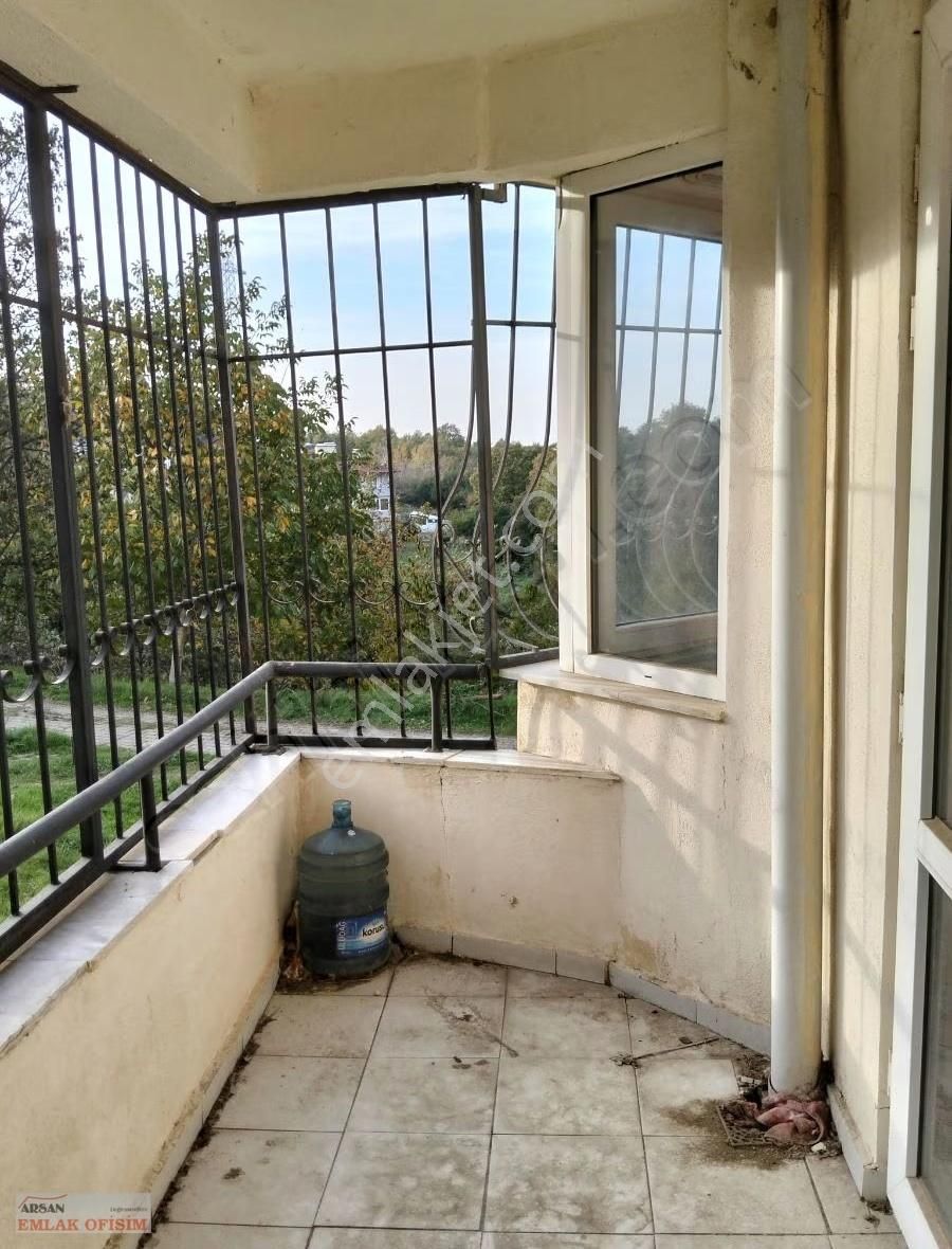 Deniz Manzaralı Satılık Yüksek Zemin Kat Kalıcı Konut 3+1 100 M2 - Görsel 4