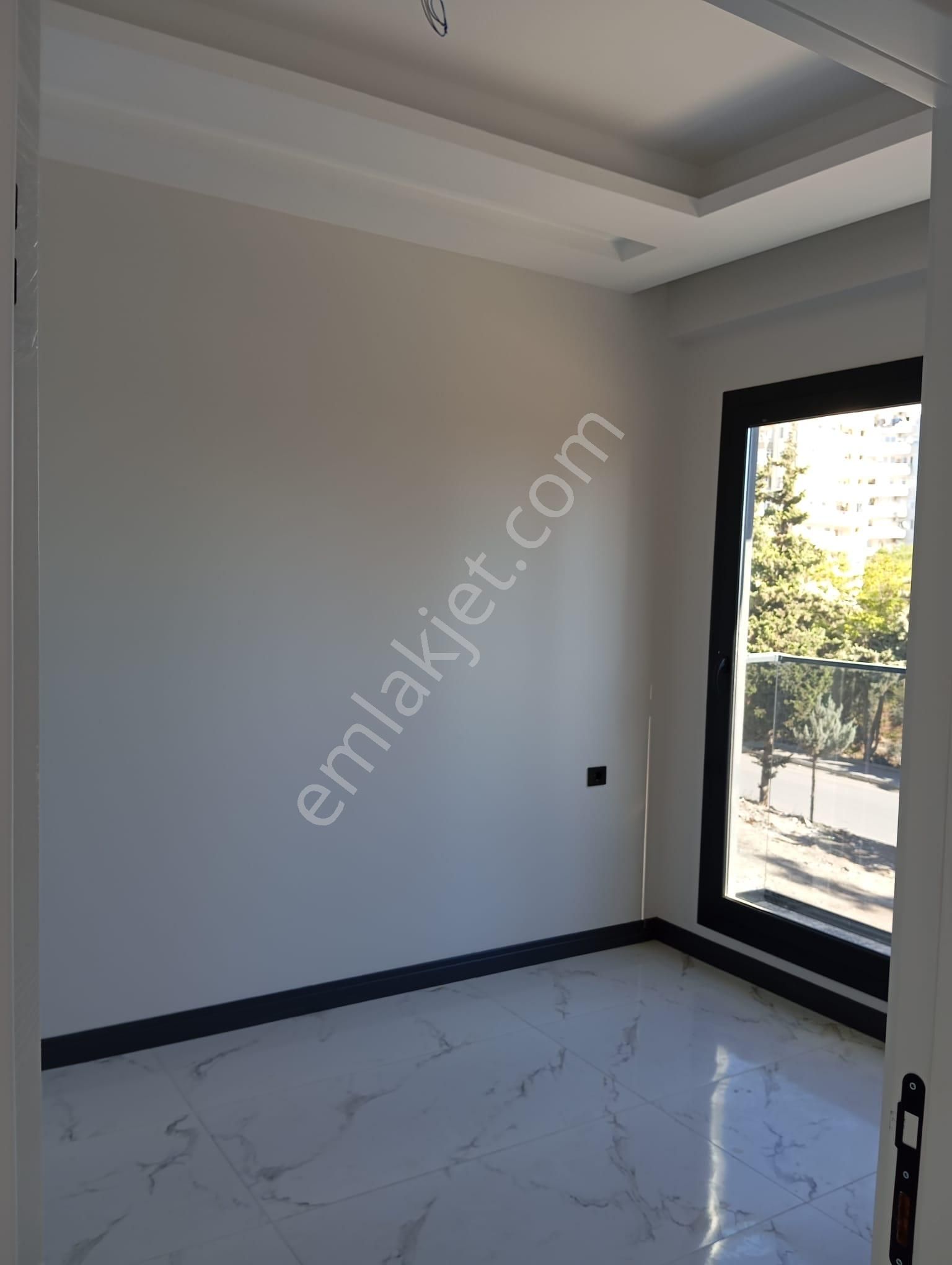 Üstünkent Emlak'tan Satılık Sıfır 2+1 Daire - Görsel 14