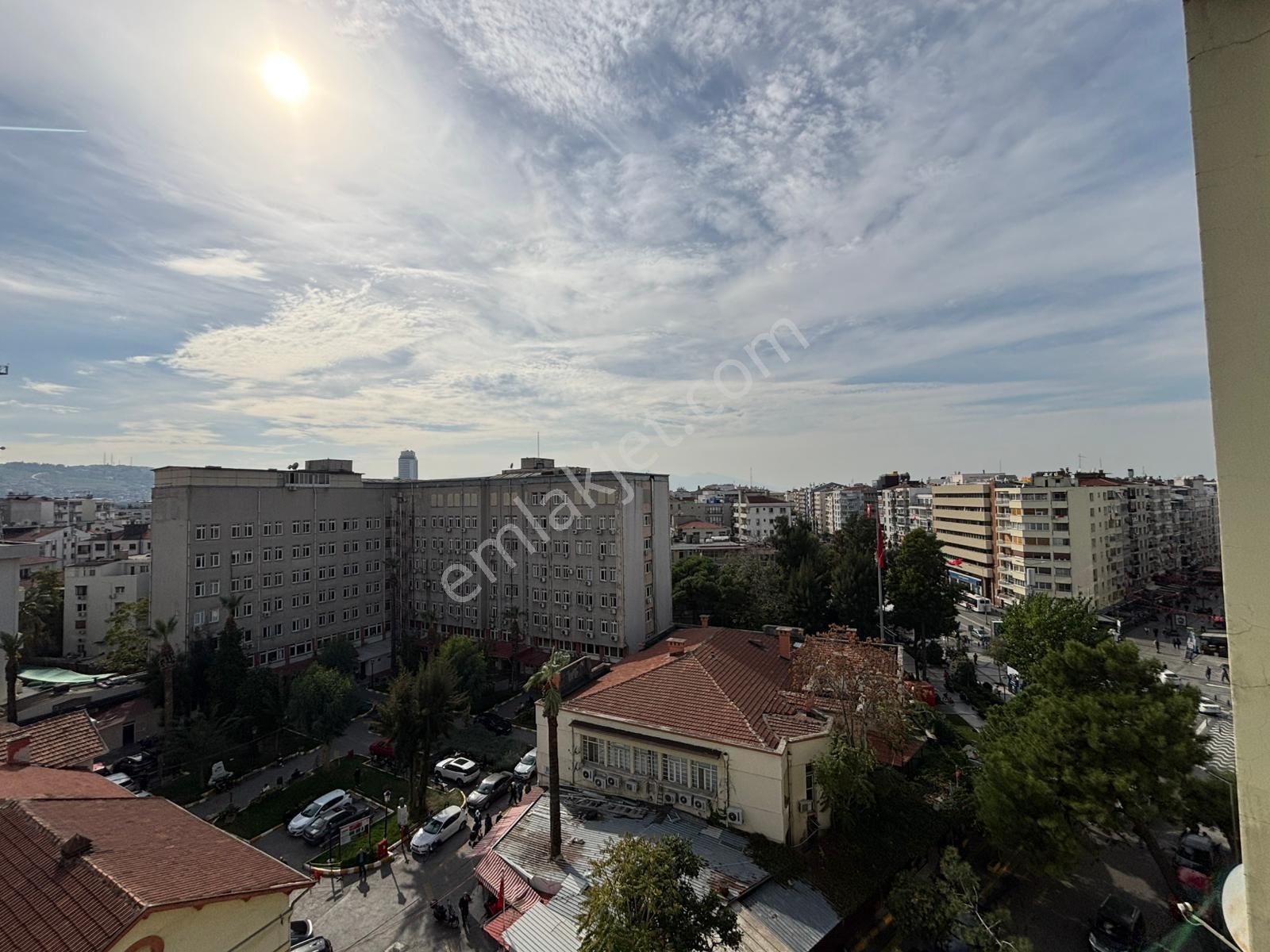 Alsancak Aliçetinkayada Hastane Acil Karşısı Kiralık İş Yeri! - Görsel 4