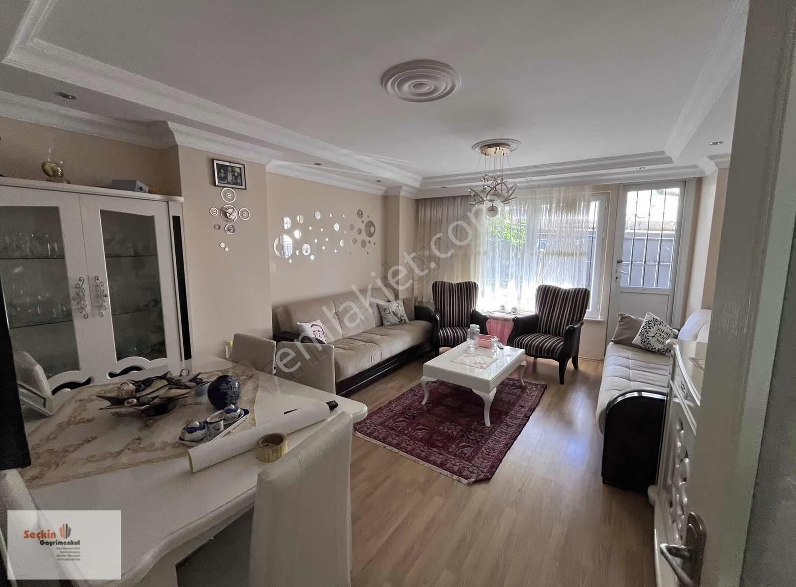 Maltepe Zümrütevlerde 3+1 Kot1 Bahçe Kullanımlı 110m2 Net Daire