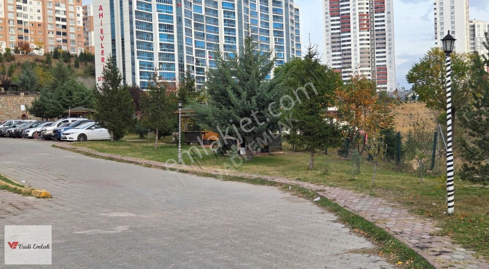 Vadi Emlak'tan Topçam Mah.satılık Bakımlı 3+1 Daire - Görsel 14