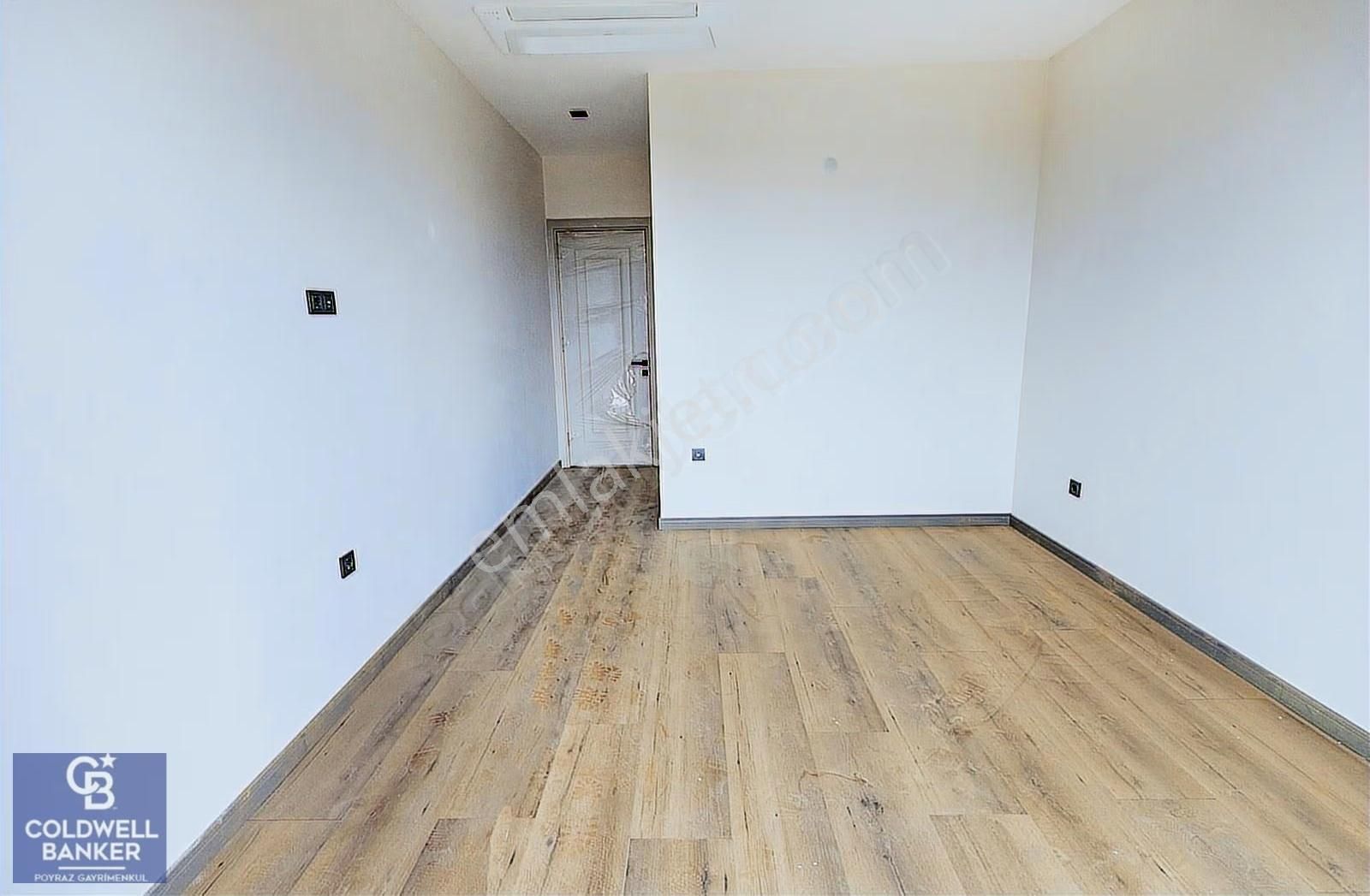 Menderes Coldwell Banker Poyraz'dan Müstakil Havuzlu Lüks Villa - Görsel 17