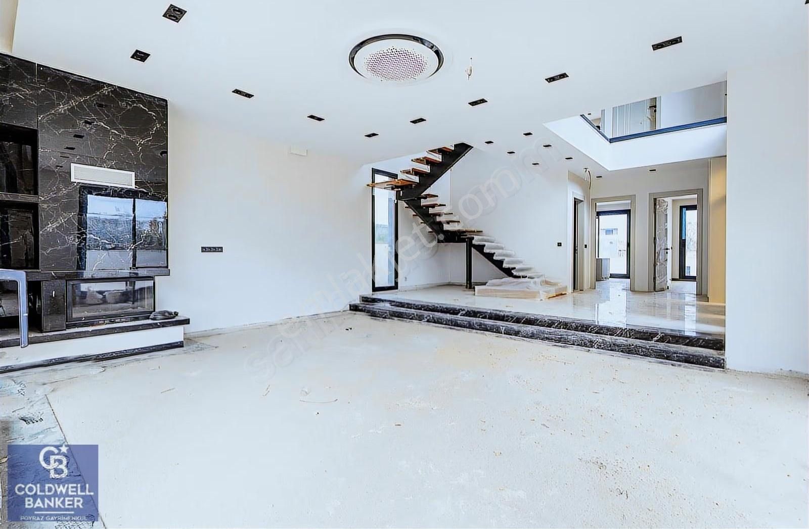 Menderes Coldwell Banker Poyraz'dan Müstakil Havuzlu Lüks Villa - Görsel 4