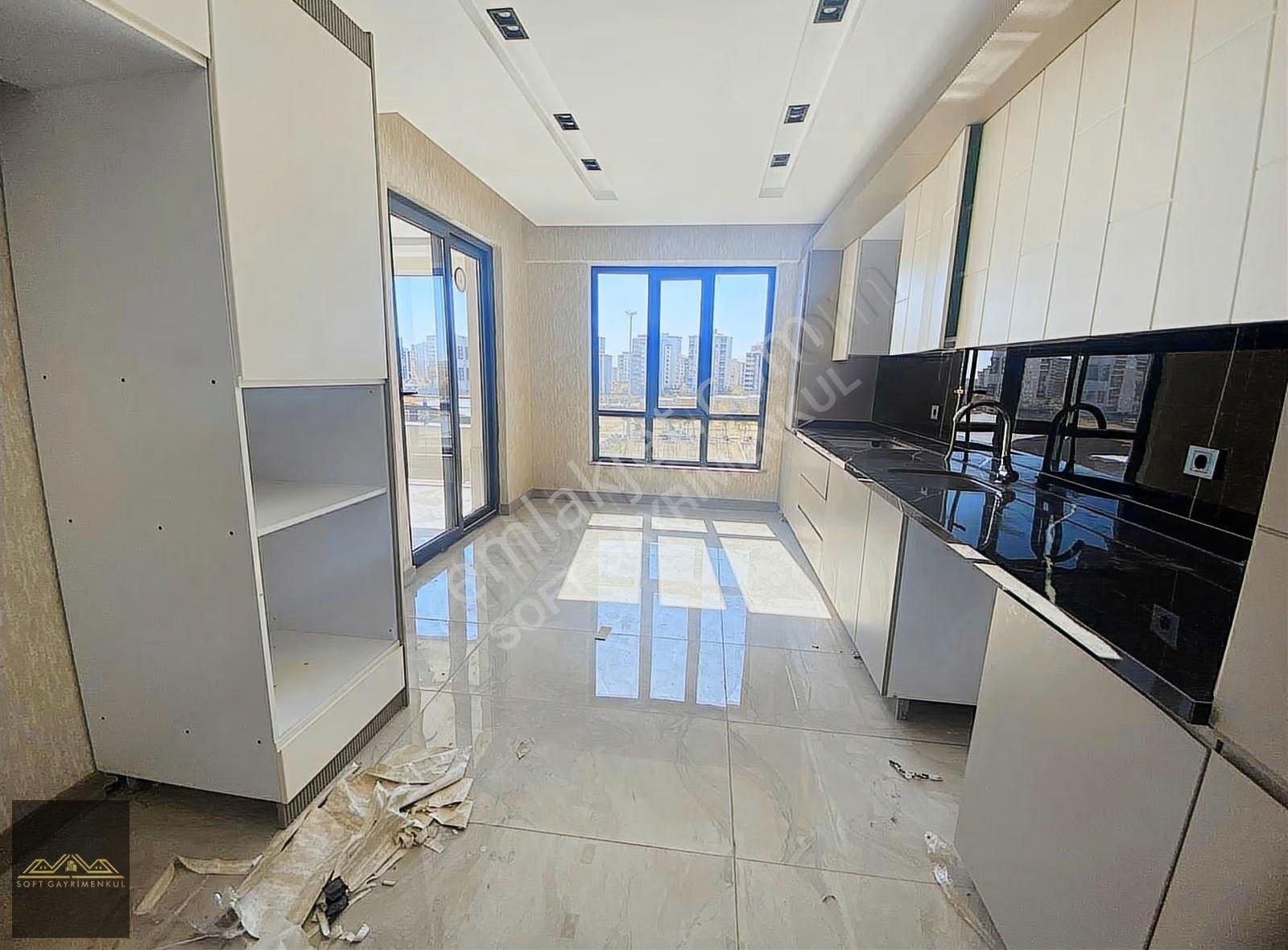 Fıstıklık Opet Çvrs Arakat Yerden Isıtma Sıfır Satılık 3+1 Daire