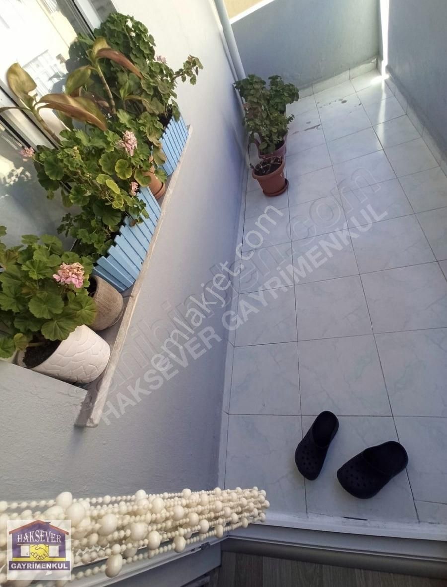Haksever'den Satılık Zübeyde Hanım Arsa Tapulu 2.kat Geniş Daire - Görsel 12