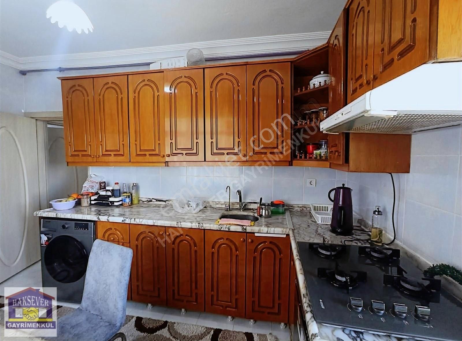 Haksever'den Satılık Zübeyde Hanım Arsa Tapulu 2.kat Geniş Daire - Görsel 9