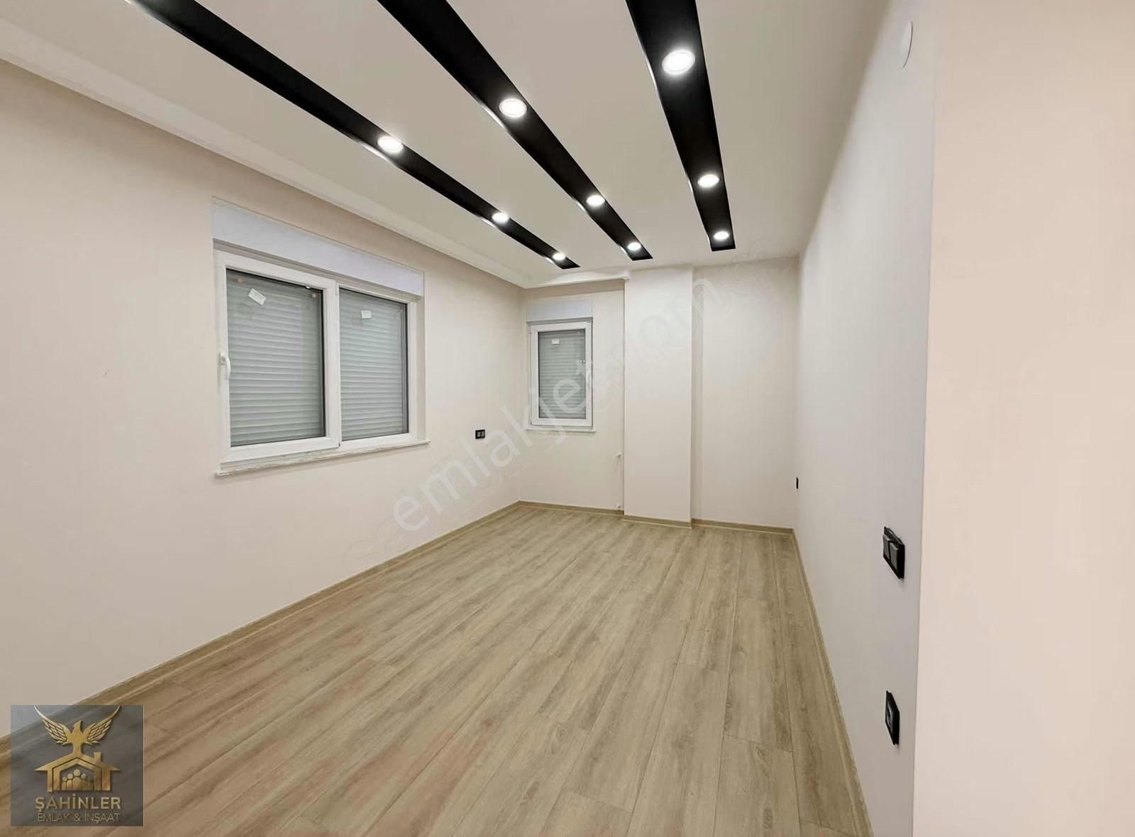 Aydoğmuşta Tranvaya Yürüme Mesafesinde Ebeveyn Banyolu 110 M2 - Görsel 14