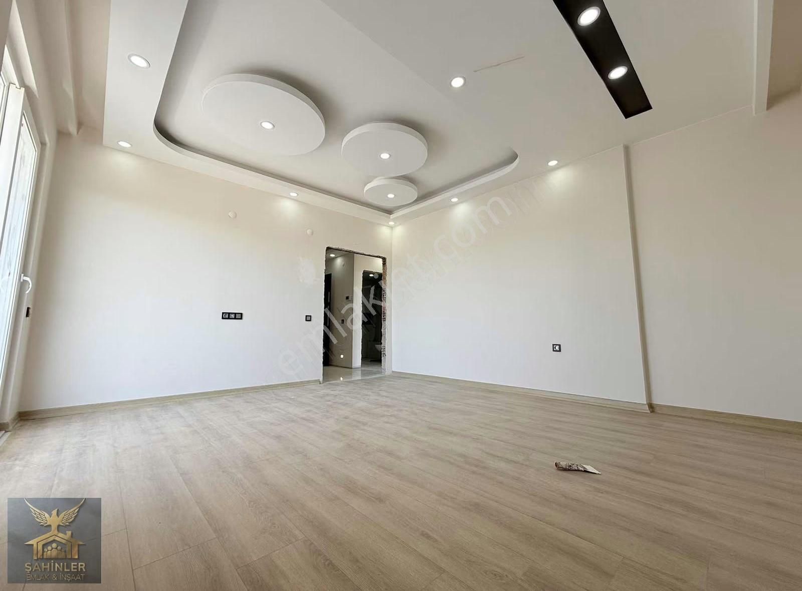 Aydoğmuşta Tranvaya Yürüme Mesafesinde Ebeveyn Banyolu 110 M2 - Görsel 15
