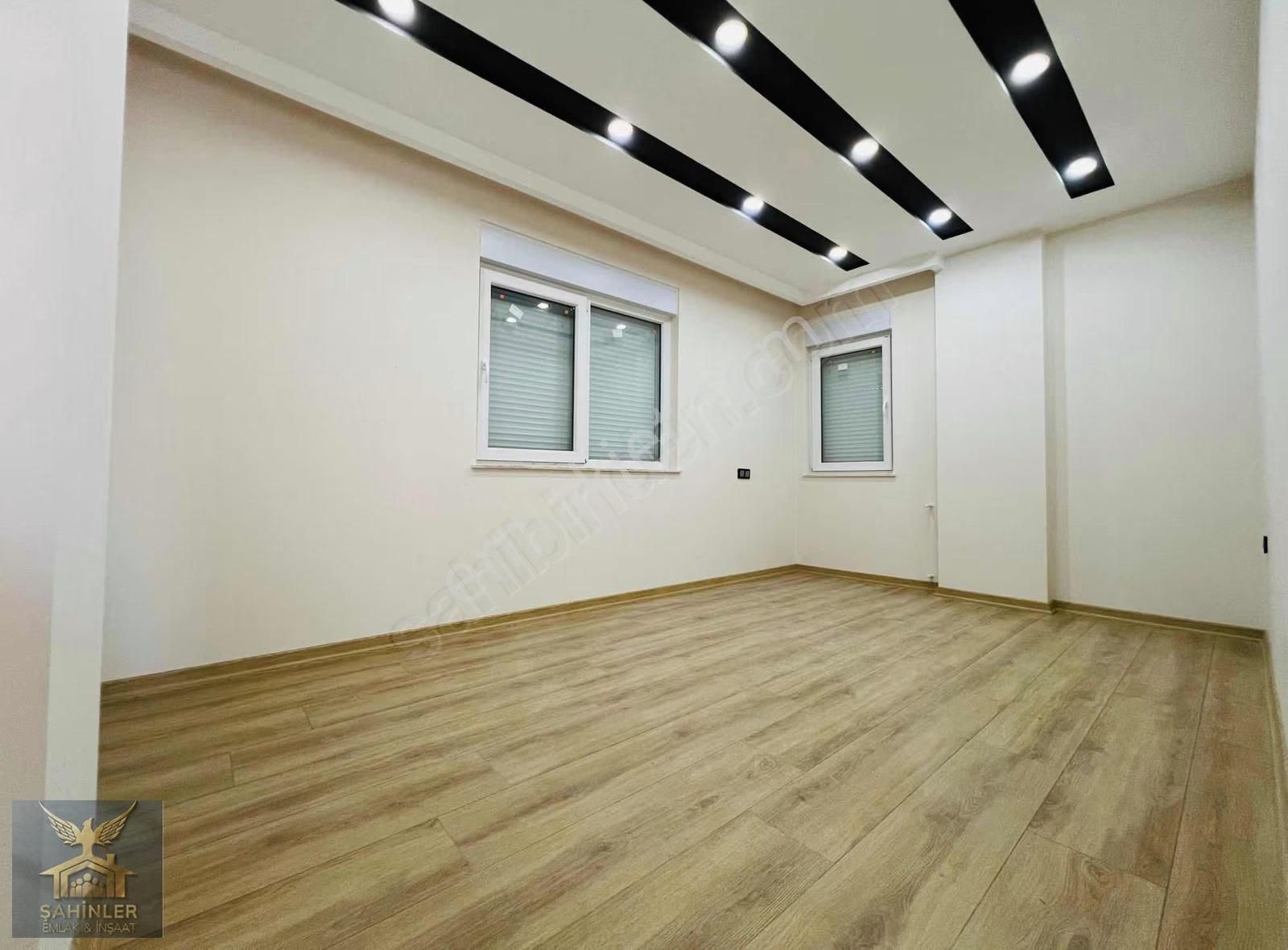 2+1 Sıfır Asansörlü Ulaşımı Kolay Şık Tasarımlı Daire - Görsel 18