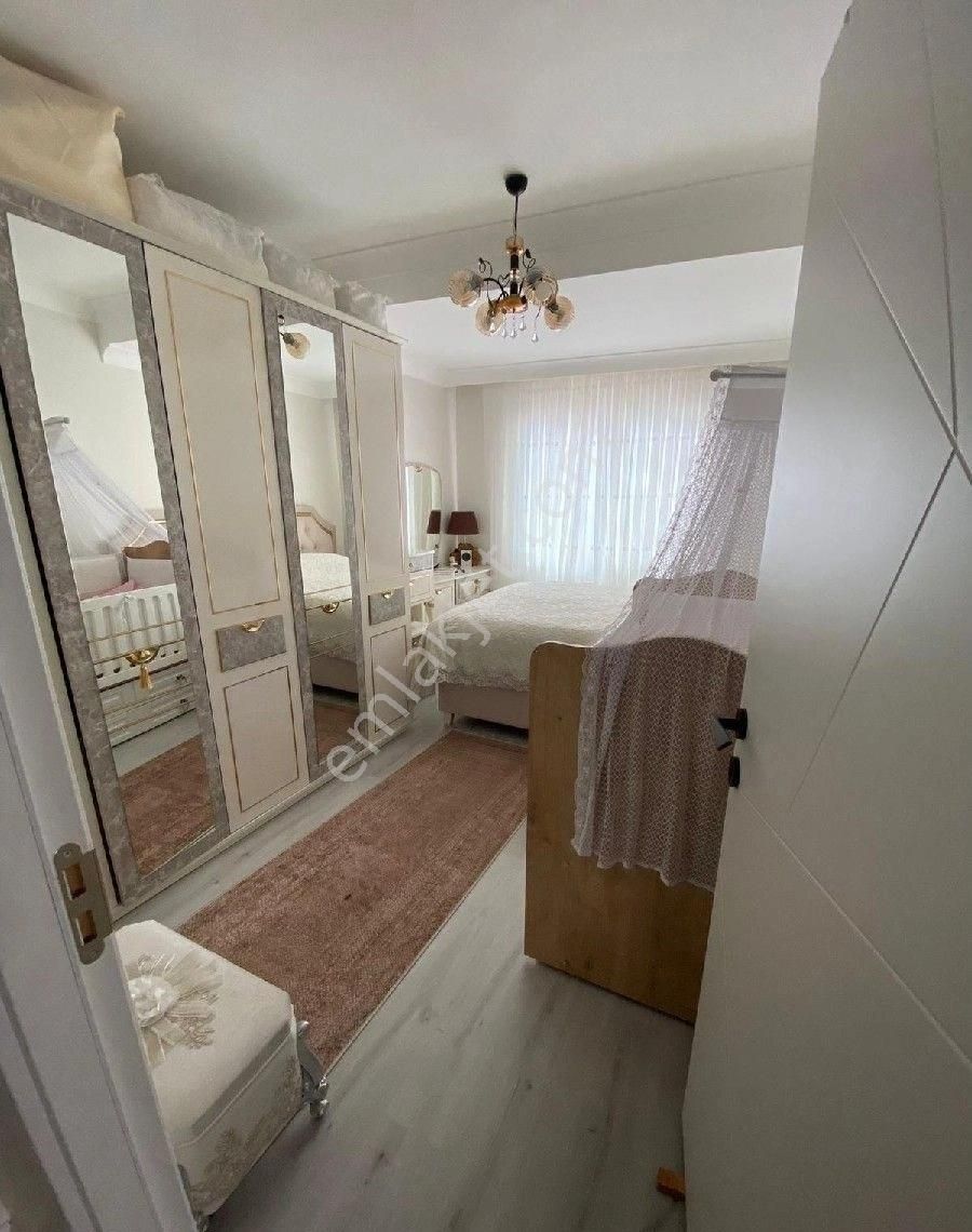 Avcılar Merkez'de 4 Yillik 2+1 90 M2 4 Kat - Görsel 8