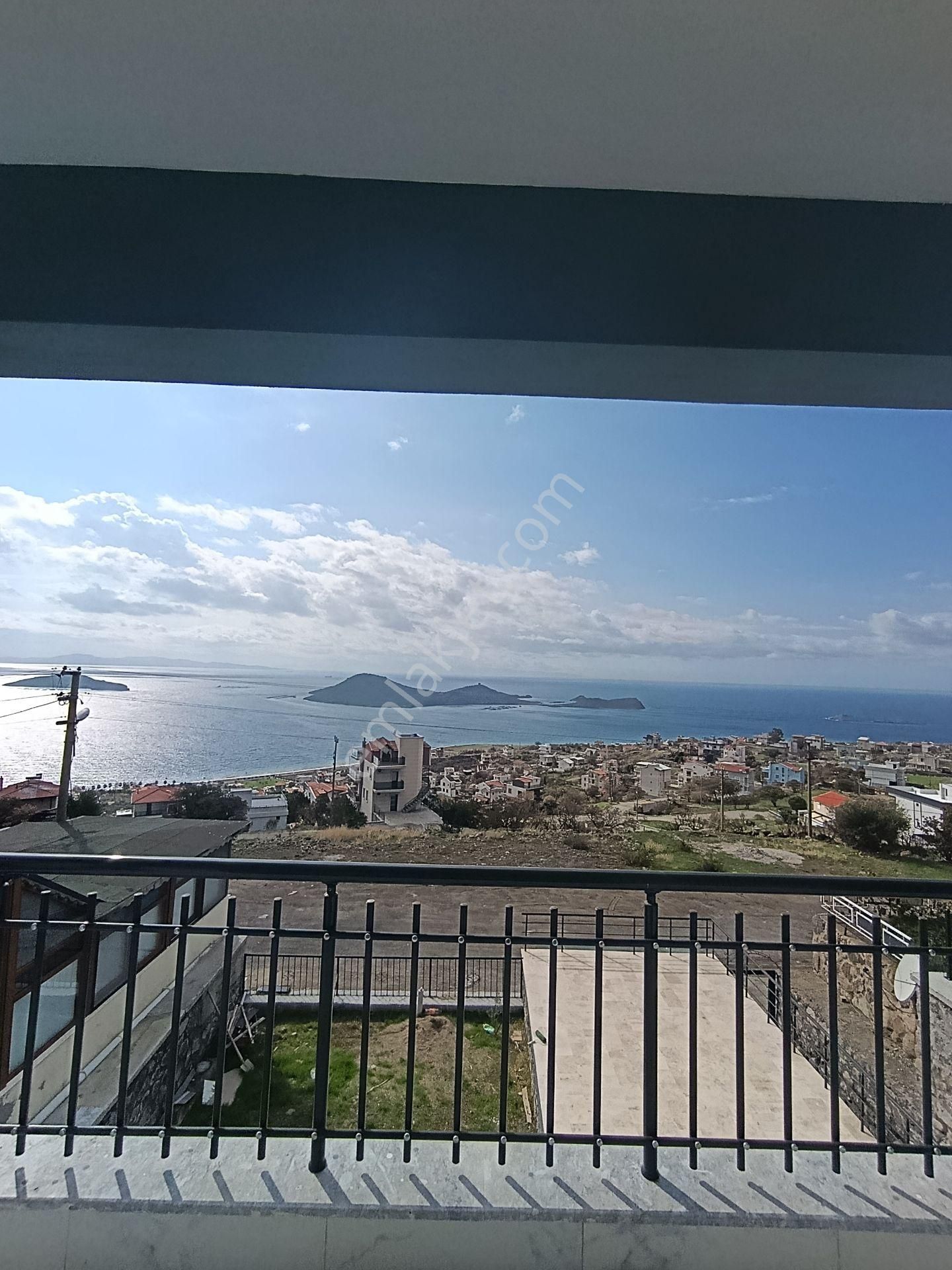 Çandarlı'da Kartpostallık Deniz Manzaralı Sıfır Fourlex Villa - Görsel 16