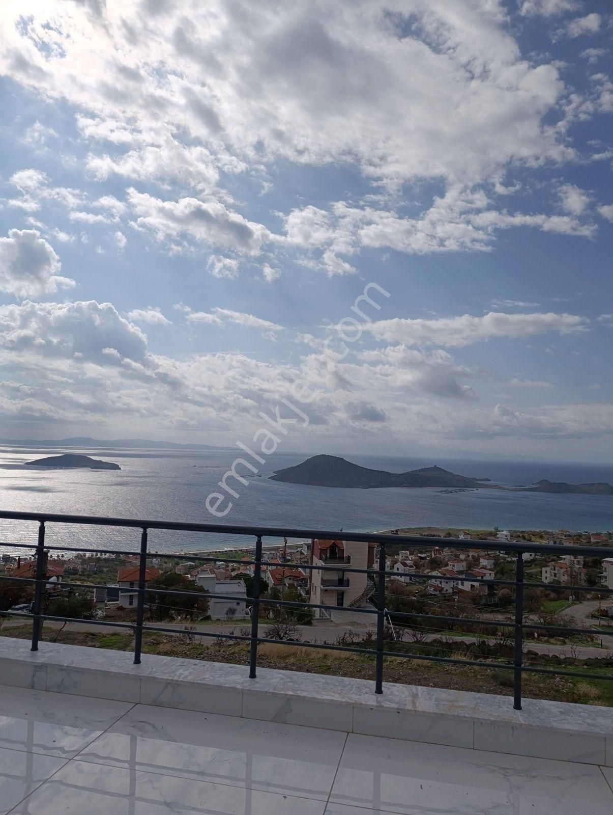 Çandarlı'da Kartpostallık Deniz Manzaralı Sıfır Fourlex Villa - Görsel 12