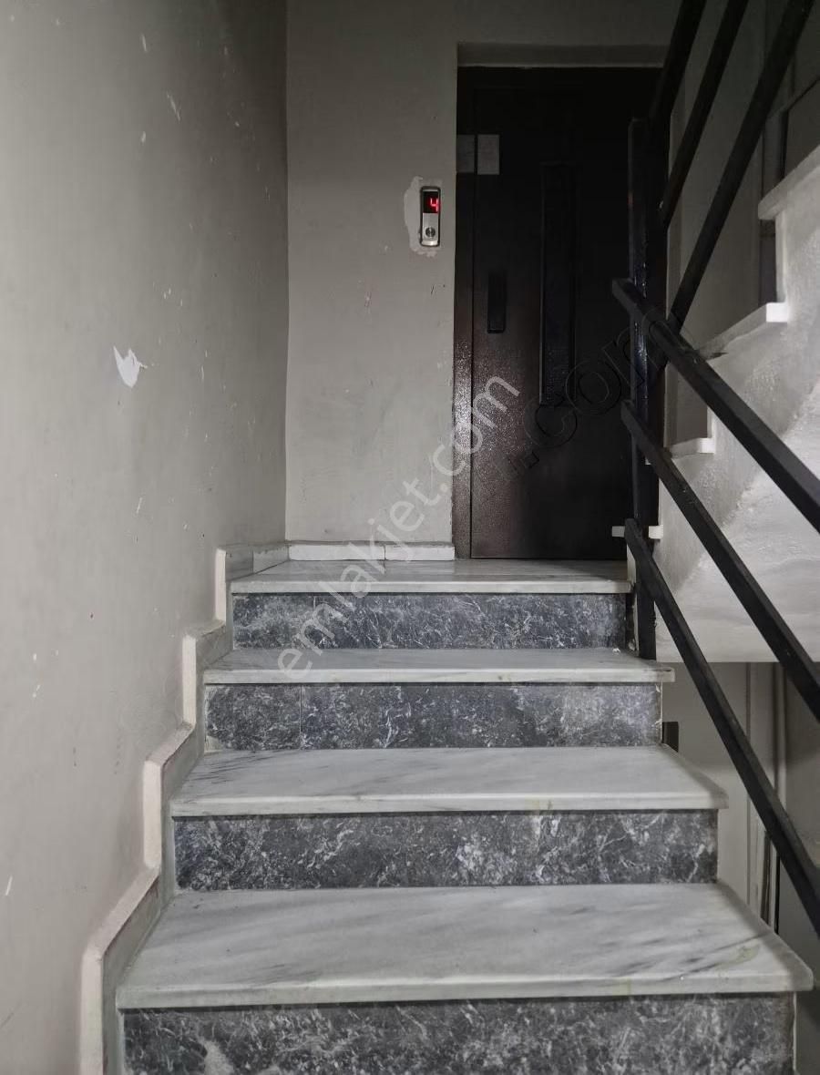 Bahçelievler Siyavuşpaşa'da Satılık 2+1 Asansörlü Daire - Görsel 3