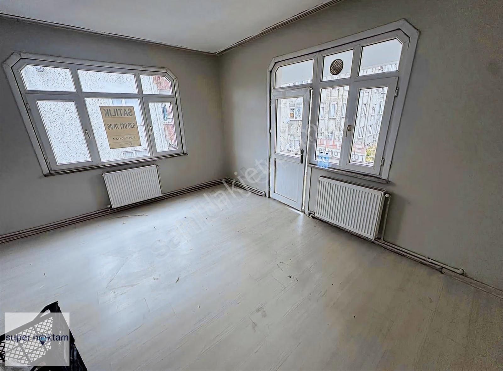 Mehmet Akif'te Cadde Üzeri 13mt Hisseli 3.kat 1+1 Satılık Daire - Görsel 17