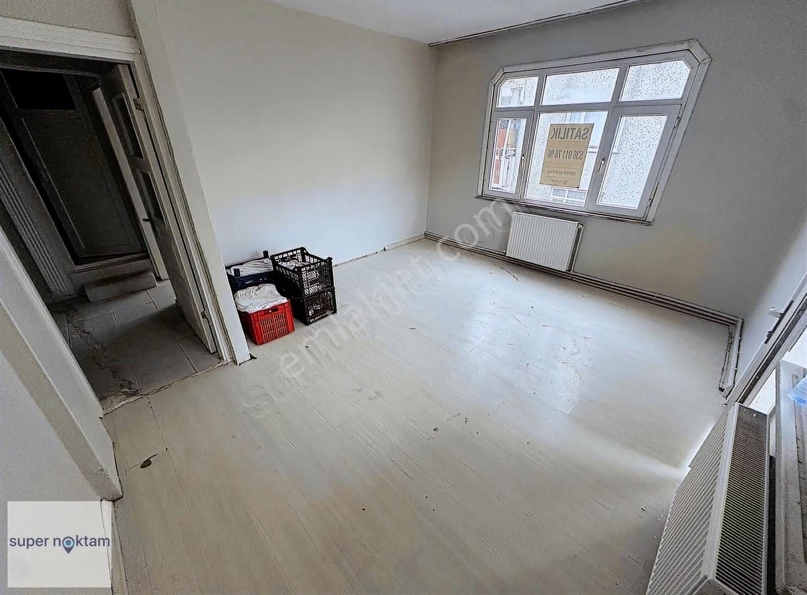 Mehmet Akif'te Cadde Üzeri 13mt Hisseli 3.kat 1+1 Satılık Daire - Görsel 33