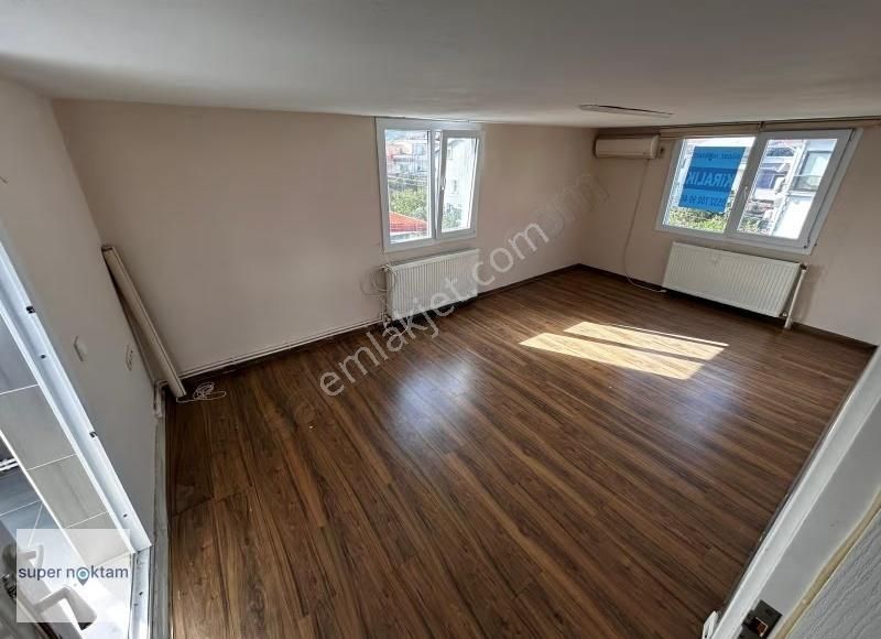 Urla Zeytinalanın'da Teraslı Denize Yürüme Mesafesi Kiralık 2+1 - Görsel 7