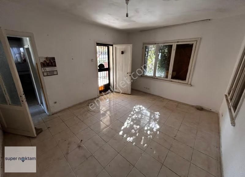 Urla'da Denize Sıfır Kiralık 2+1 Müstakil Ev - Görsel 7