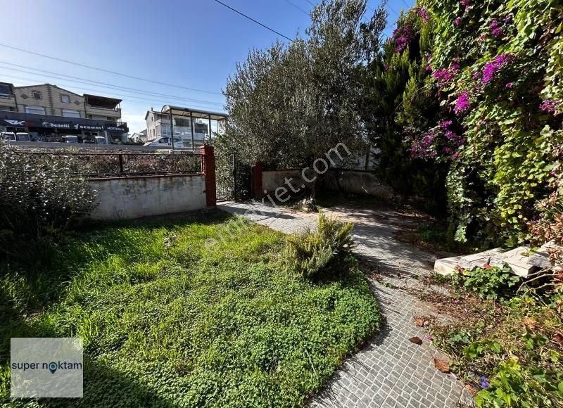 Urla'da Denize Sıfır Kiralık 2+1 Müstakil Ev - Görsel 5