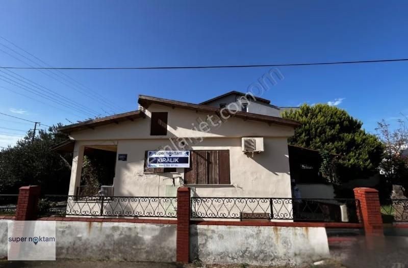 Urla'da Denize Sıfır Kiralık 2+1 Müstakil Ev