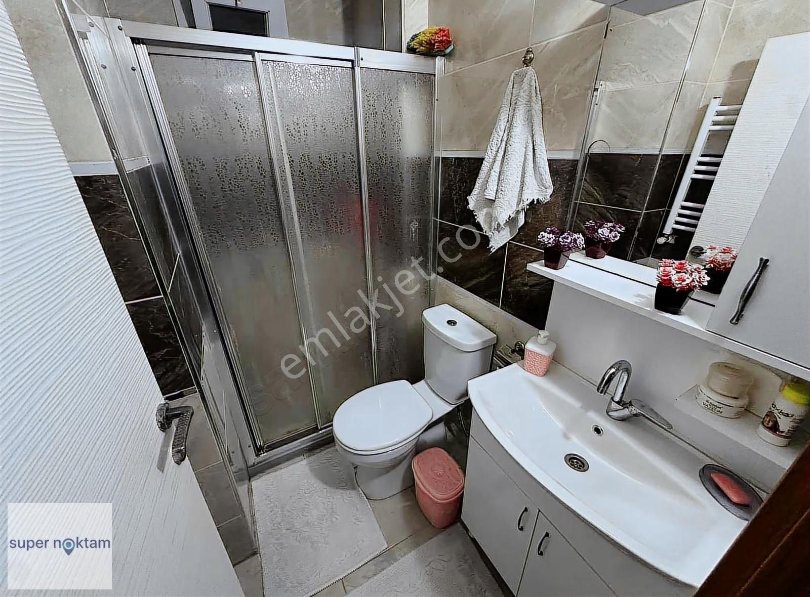 Mehmet Akif'te Satılık 1.kat 3+1 Krediye Uygun İskanlı Daire