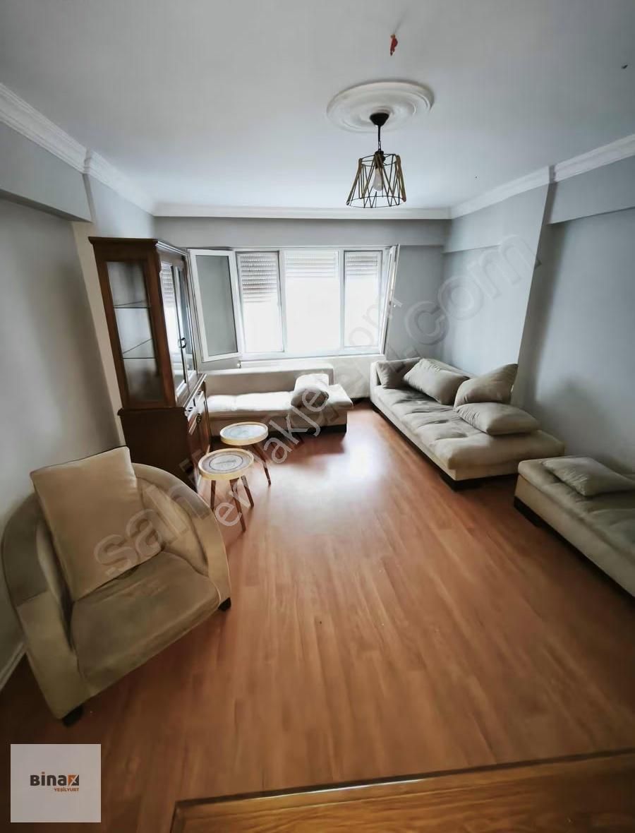 Yeşilyurt Ulu Önder Caddesi'nde 3+1 Ara Kat Satılık Daire - Görsel 3