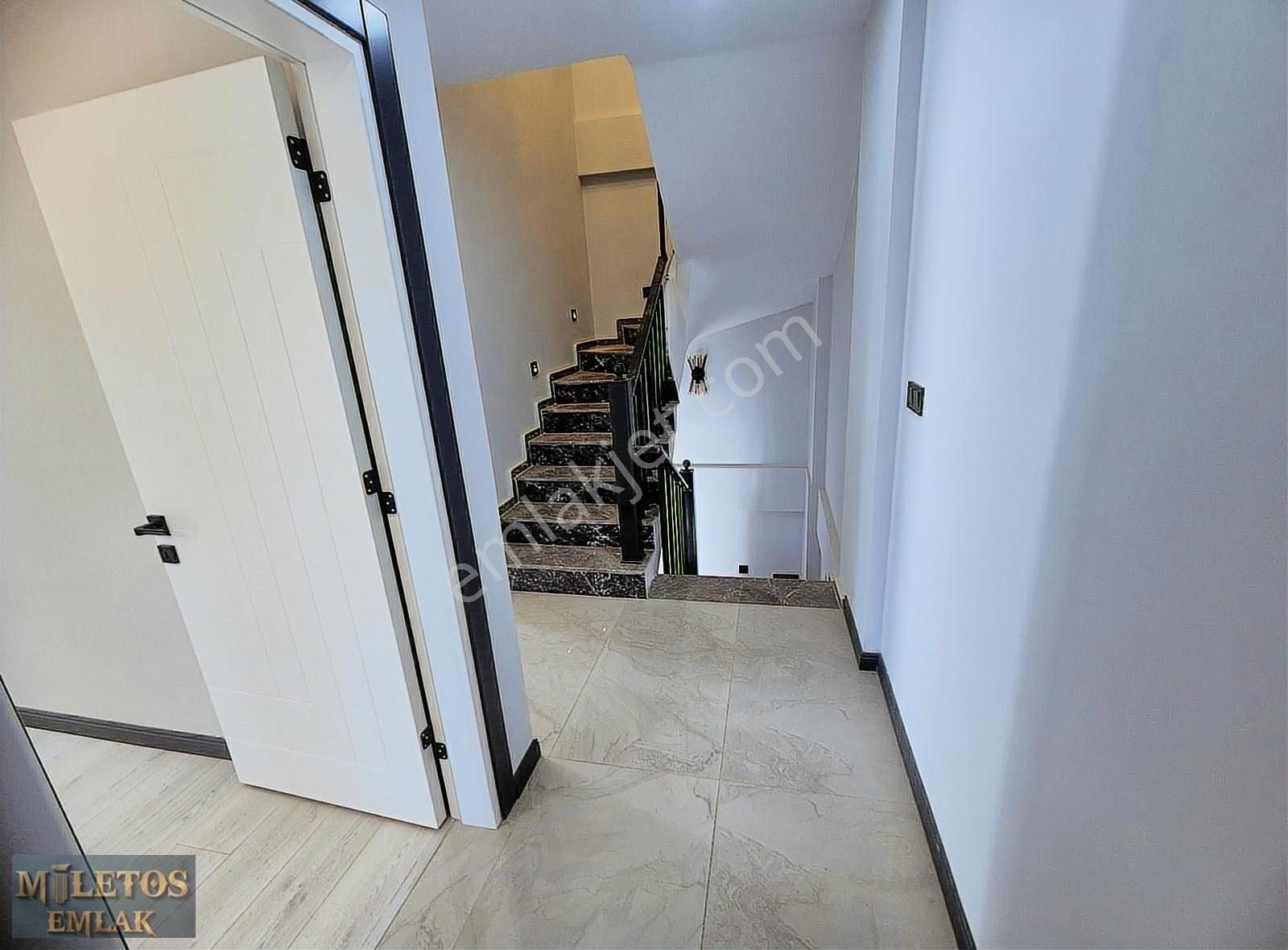 Dıdım De Satılık 3 + 1 Vılla Onu Acık Teraslı - Görsel 10