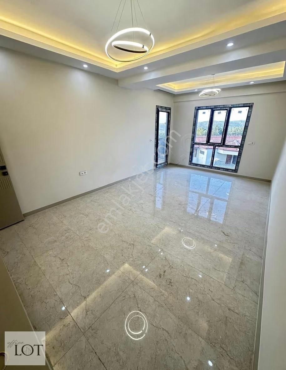 Bağbaşı'nda Giy. Odalı Ebv.banyolu Sıfır Lüks Daireler - Görsel 14