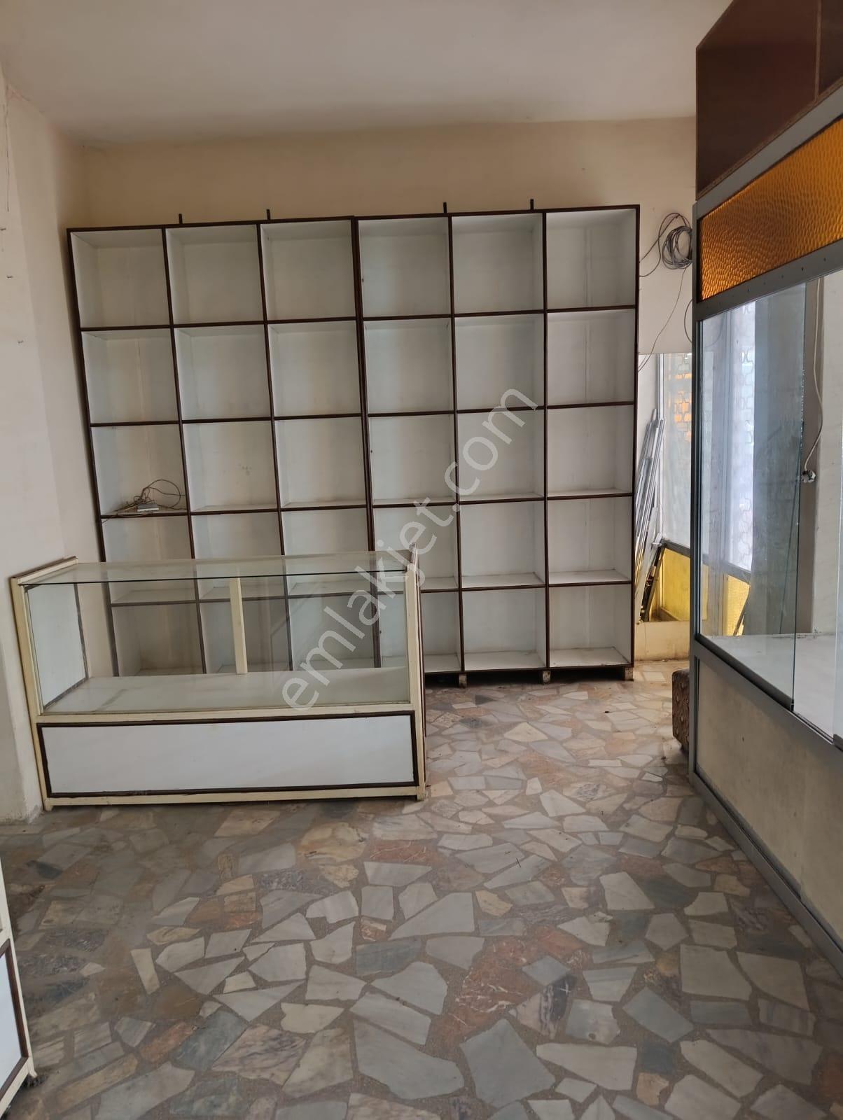 Kırklareli Merkezin Kalbinde Esen Pasajında Satılık 30 M2 Dükkan - Görsel 3
