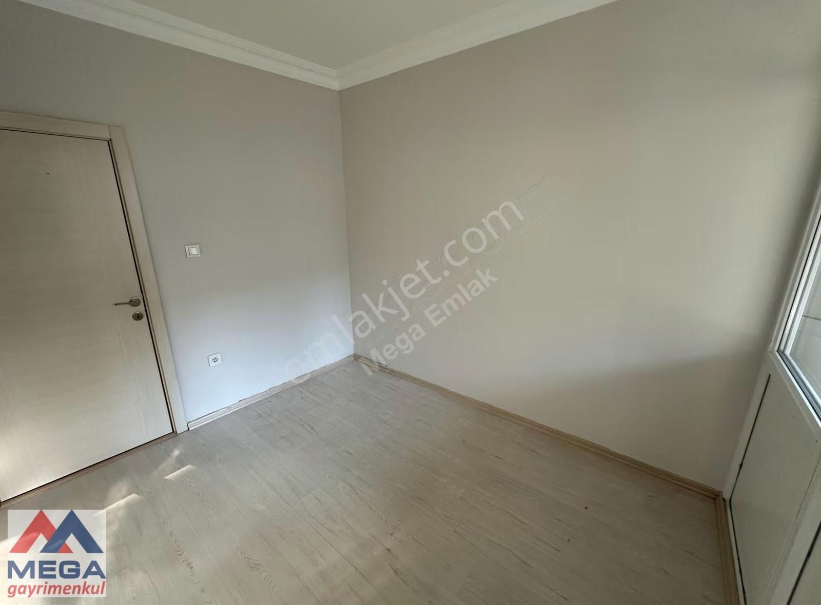 Bağdat Caddesi Üzeri Marmaray İstasyonu Karşısında İdo Metro - Görsel 11