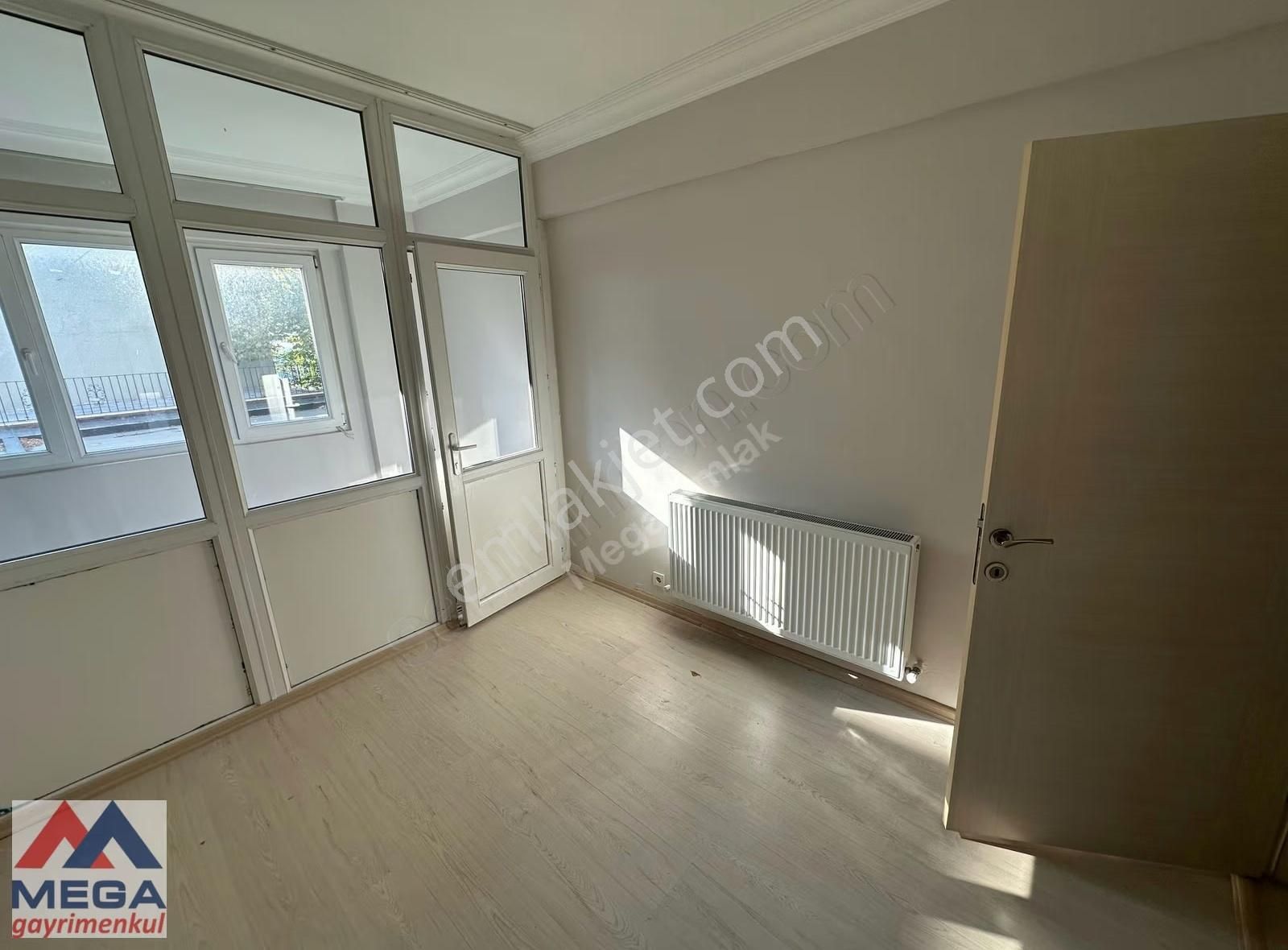 Bağdat Caddesi Üzeri Marmaray İstasyonu Karşısında İdo Metro - Görsel 2