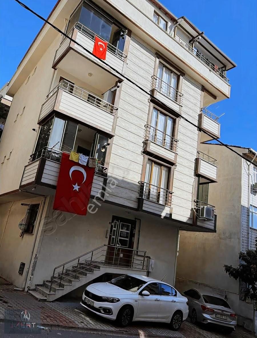 Sancaktepe Atatürk Mahallesinde İskanlı Evebeyn 3+1 Geniş Daire - Görsel 24