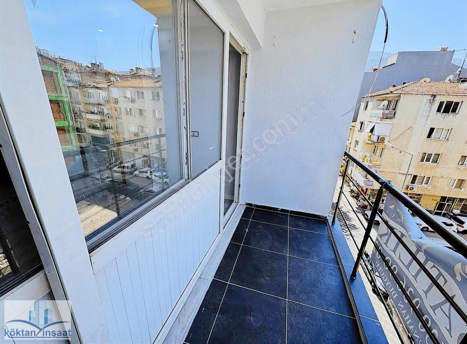 Peker Mahallesinde 3+1 Arakat Full Lüks Daire Fırsatı - Görsel 15