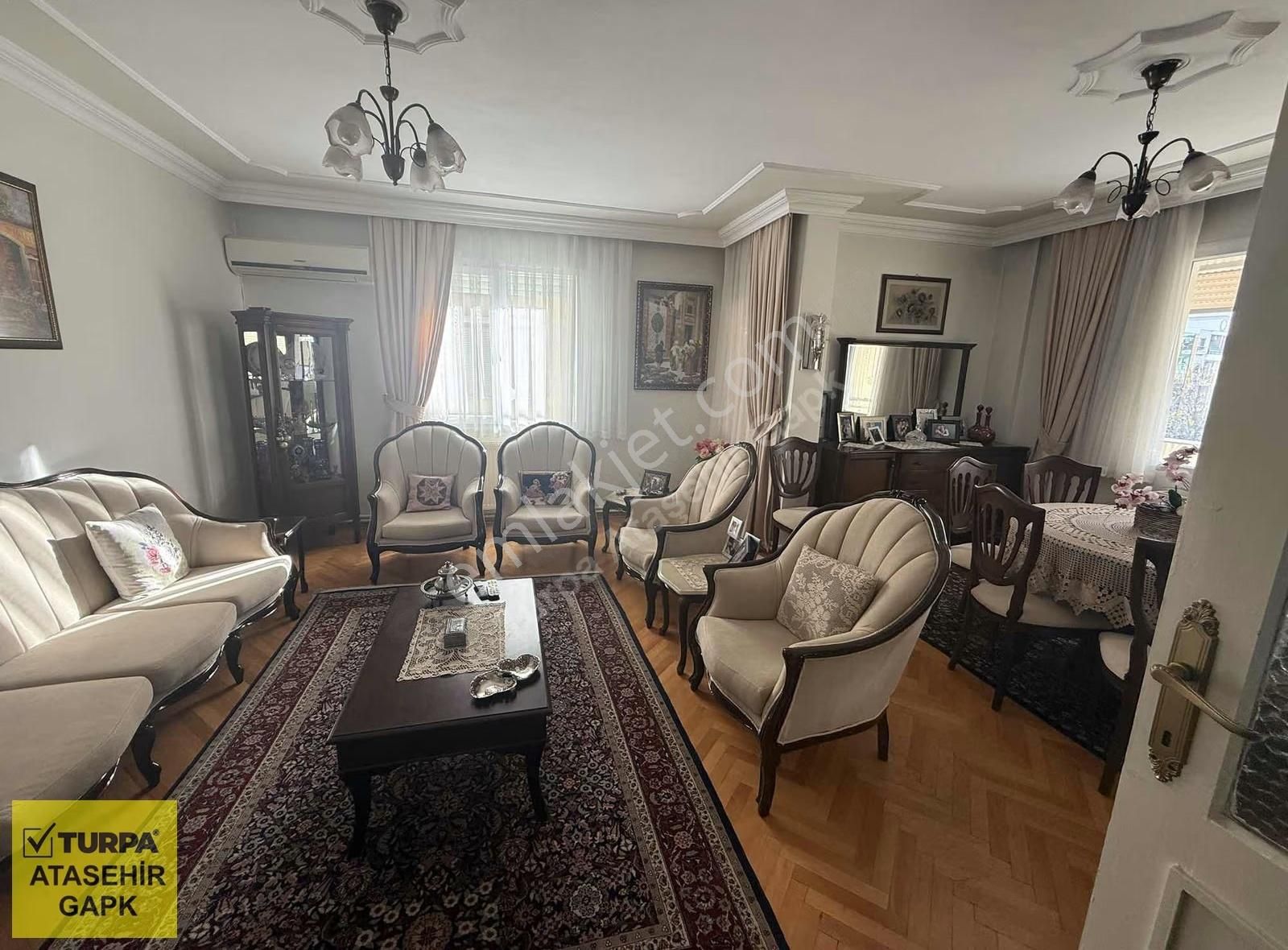 Karşıyaka Girne Caddesi'nde 3+1 Satılık Daire - Görsel 10