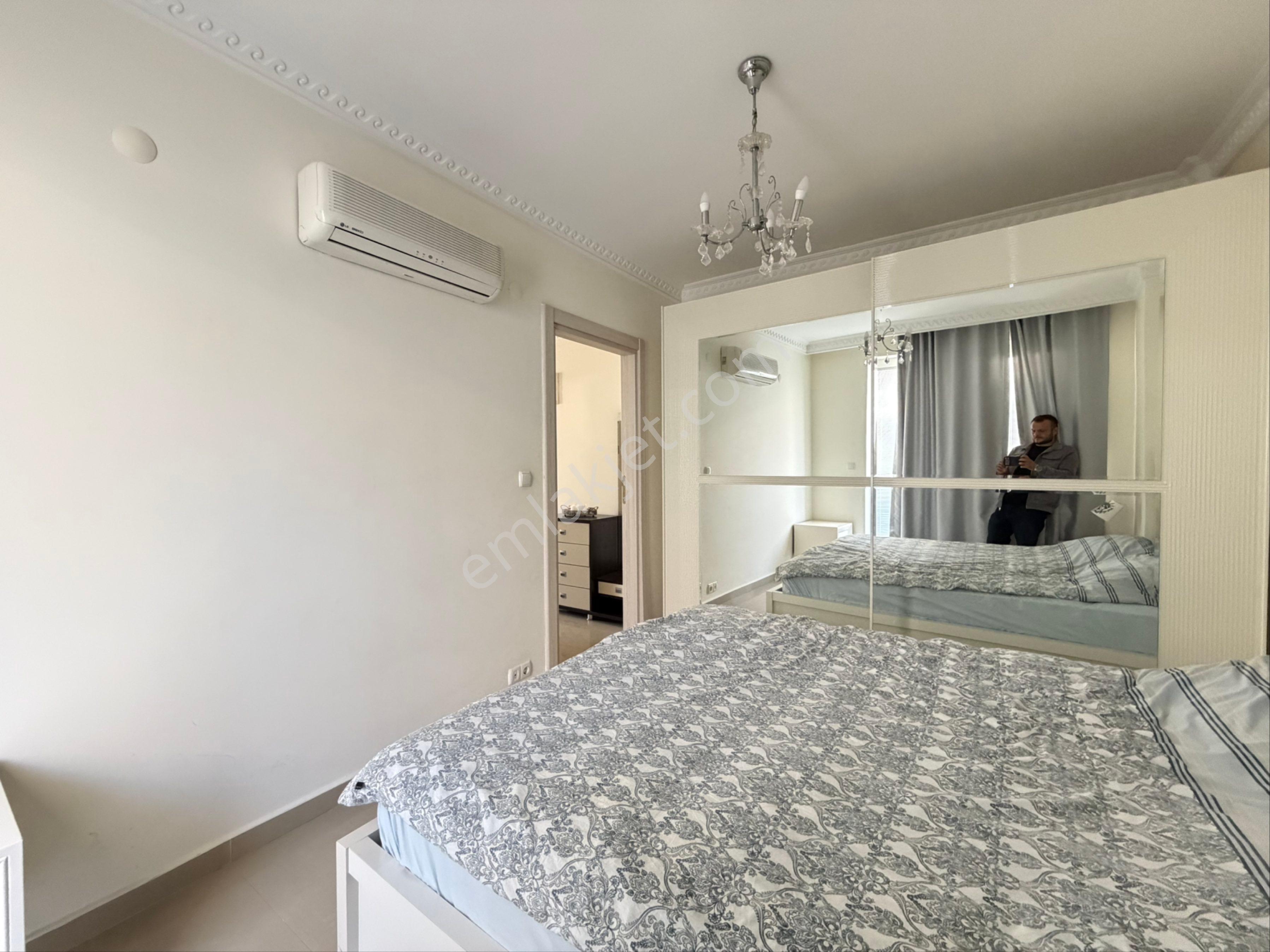 Obagölde Sahile 100 Mt Mesafede Satılık 6+2 Eşyalı Dubleks Daire
