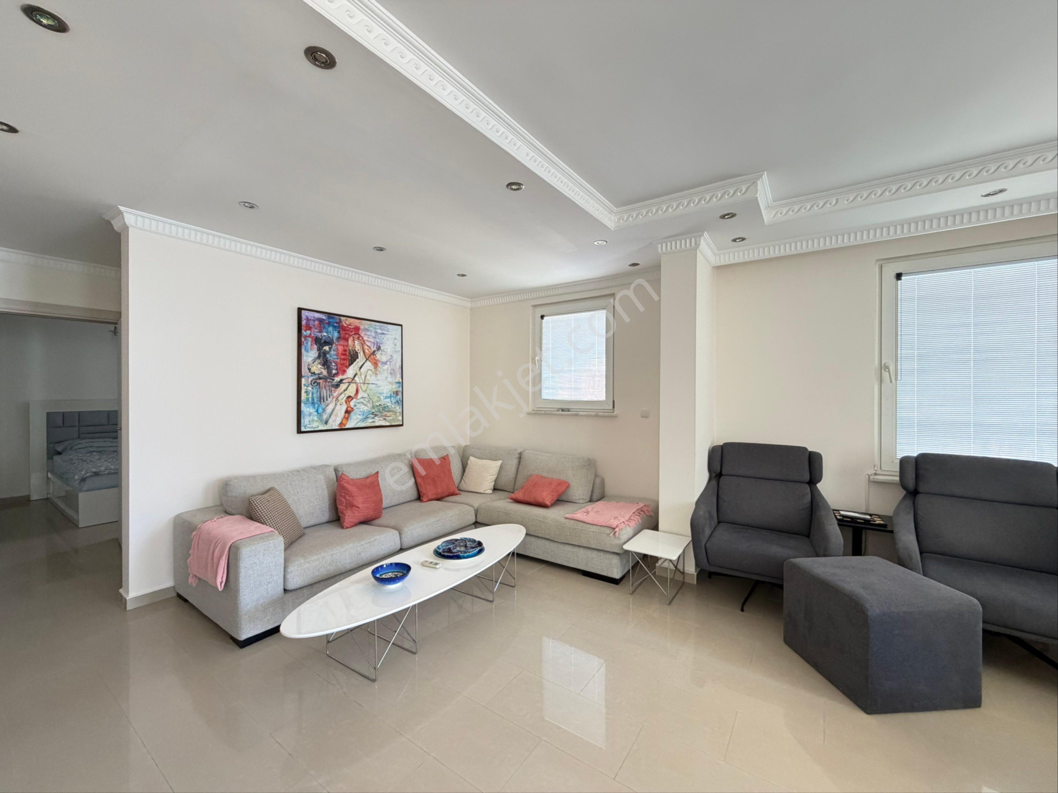 Obagölde Sahile 100 Mt Mesafede Satılık 6+2 Eşyalı Dubleks Daire - Görsel 4