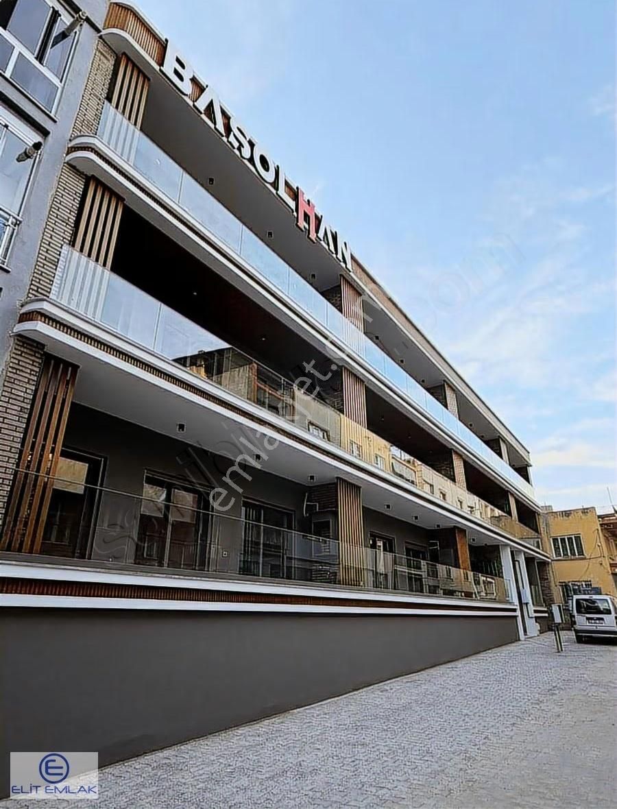 Girne Mah. 1+1 Satılık Konfor Ve Lüksün Tanımı Sizi Bekliyor - Görsel 3