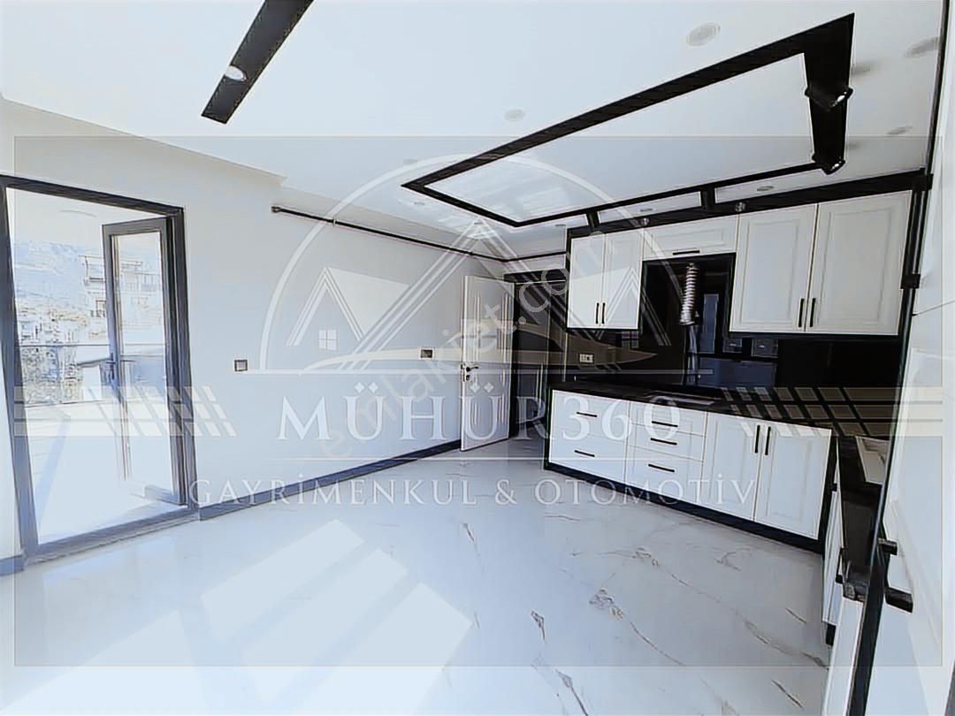 Mühür360'dan Bağbaşında 3+1 160m² Geniş Satılık Fırsat Daire - Görsel 12