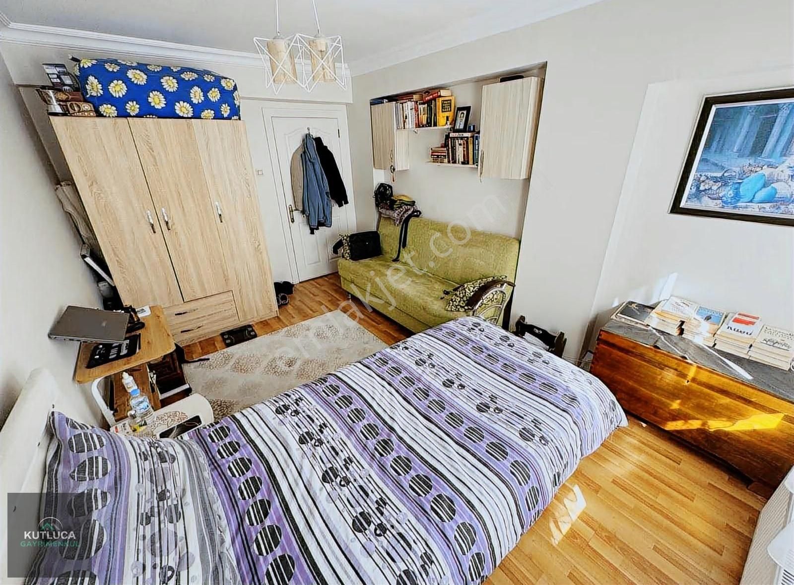 Merkezi Konumda 3 Cepheli 3+1 Geniş Oturumlu Krediye Uygun Daire - Görsel 33