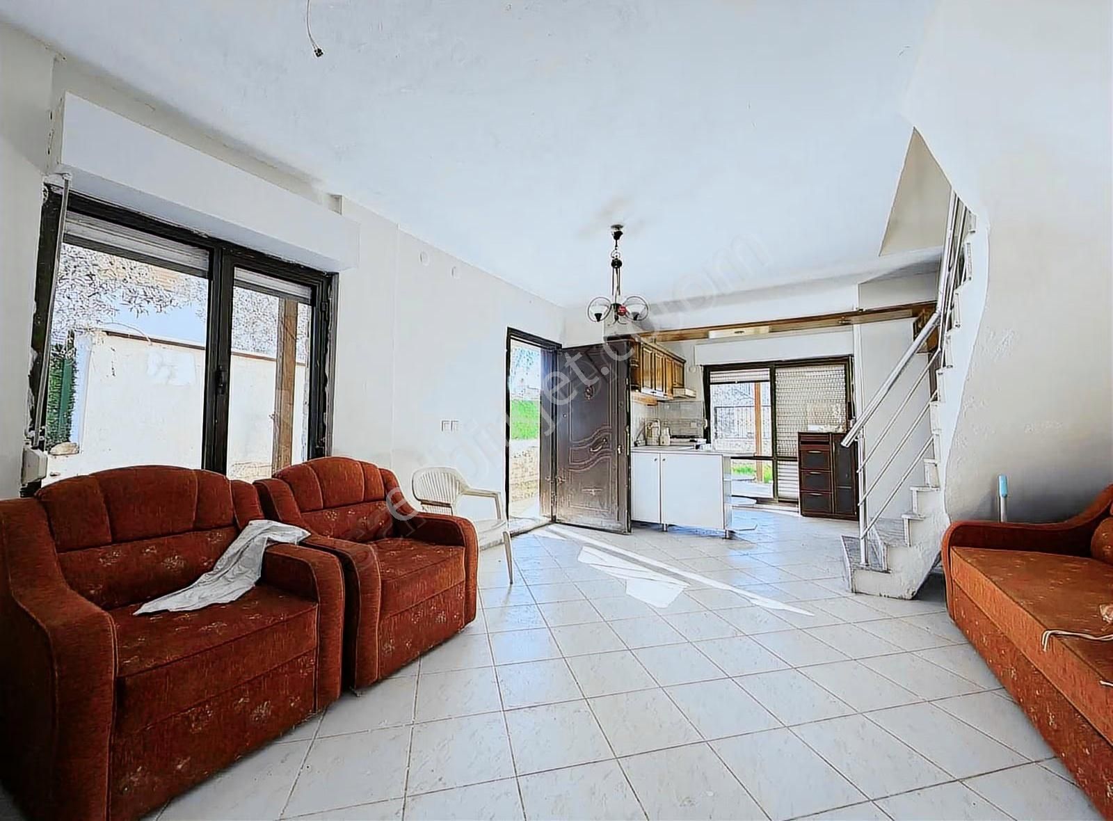 Alya Gayrimenkul Alaçatıda 3+1 Villa - Görsel 5