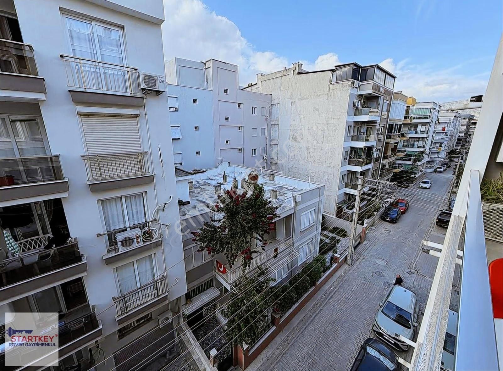 Karşıyaka Dedebaşı Mahallesinde Kiracısız Satılık 2+1 Daire - Görsel 2